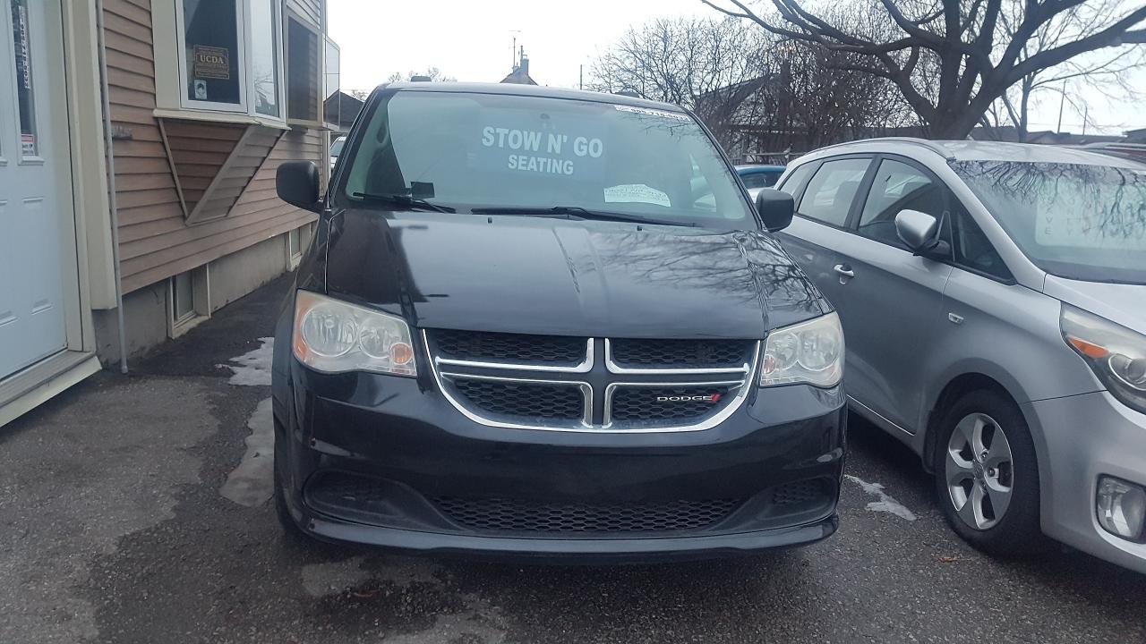 2014 Dodge Grand Caravan SXT Photo