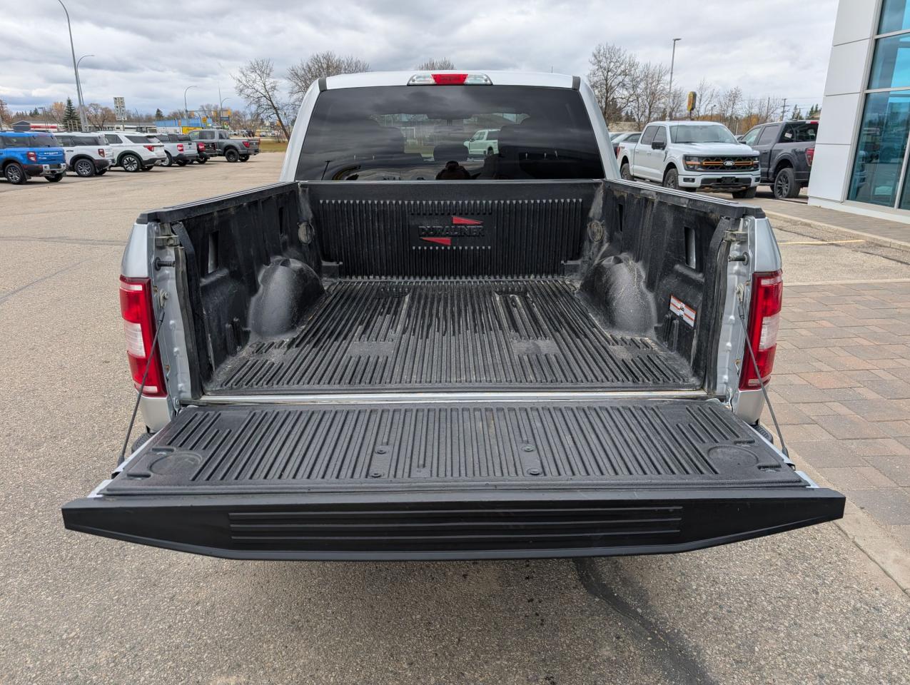 2019 Ford F-150 XLT Photo5