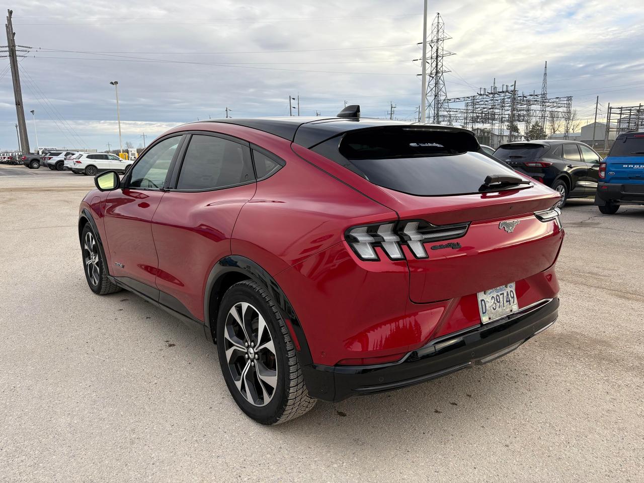 2022 Ford Mustang Mach-E Premium AWD Photo5