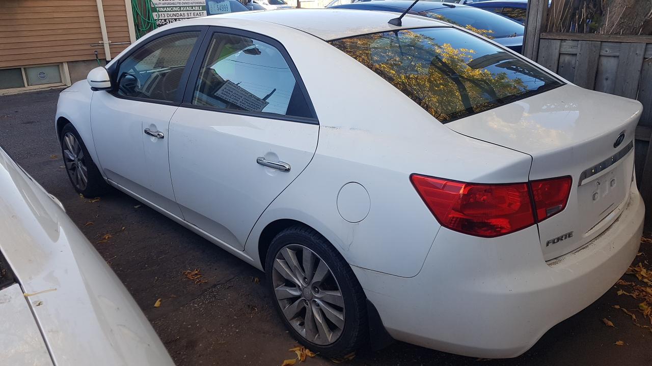 2012 Kia Forte EX Photo3