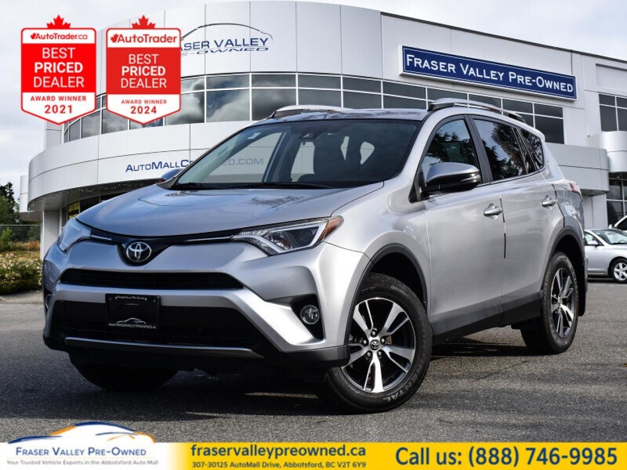 Used 2017 Toyota RAV4 XLE  - Sunroof -  Heated Seats - $136.20 /Wk for sale in Abbotsford, BC