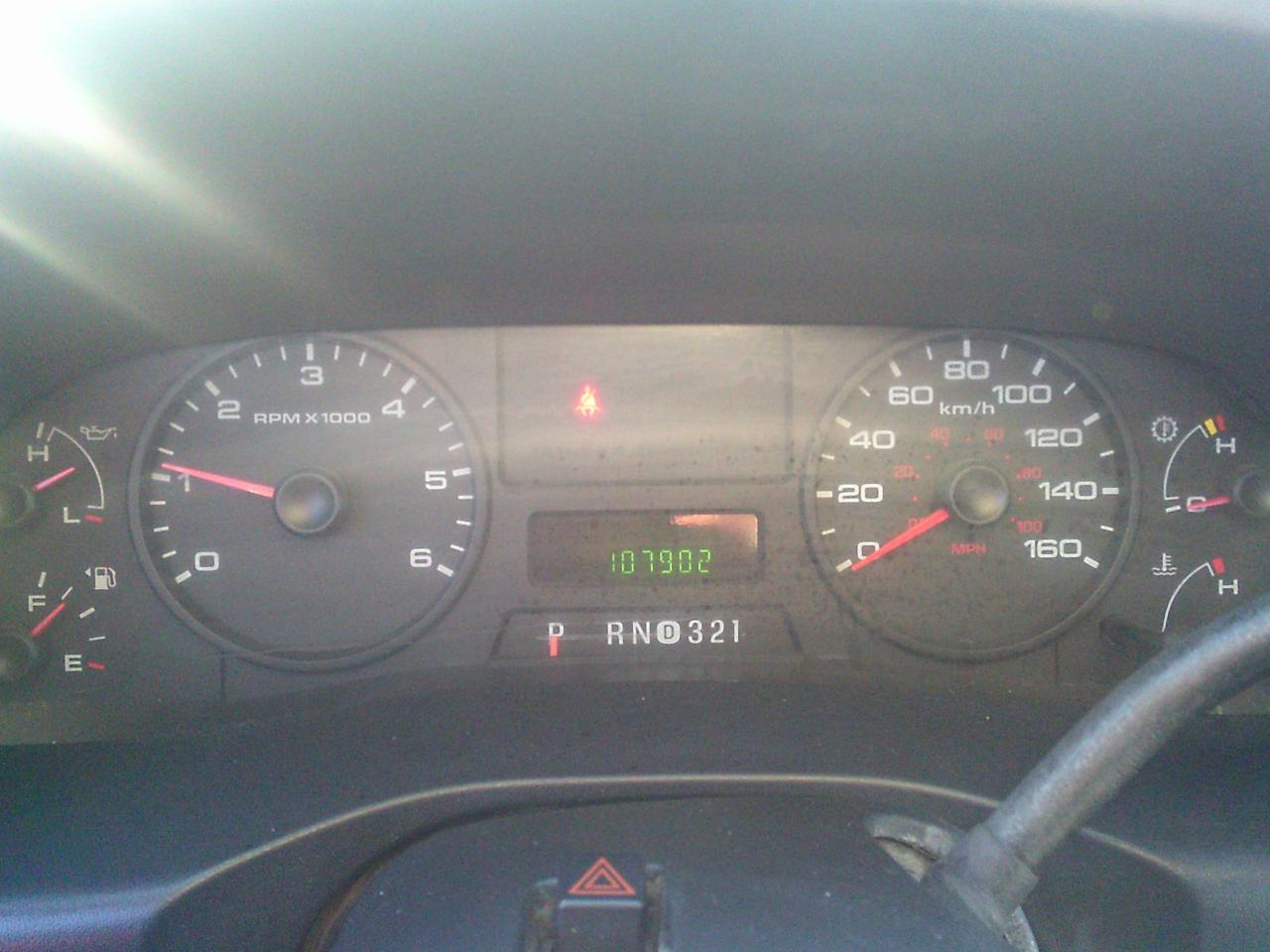 2005 Ford F-350 Reg Cab SuperDuty 165 WB XL - Photo #12