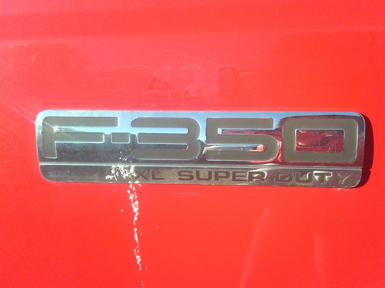 2005 Ford F-350 Reg Cab SuperDuty 165 WB XL - Photo #24