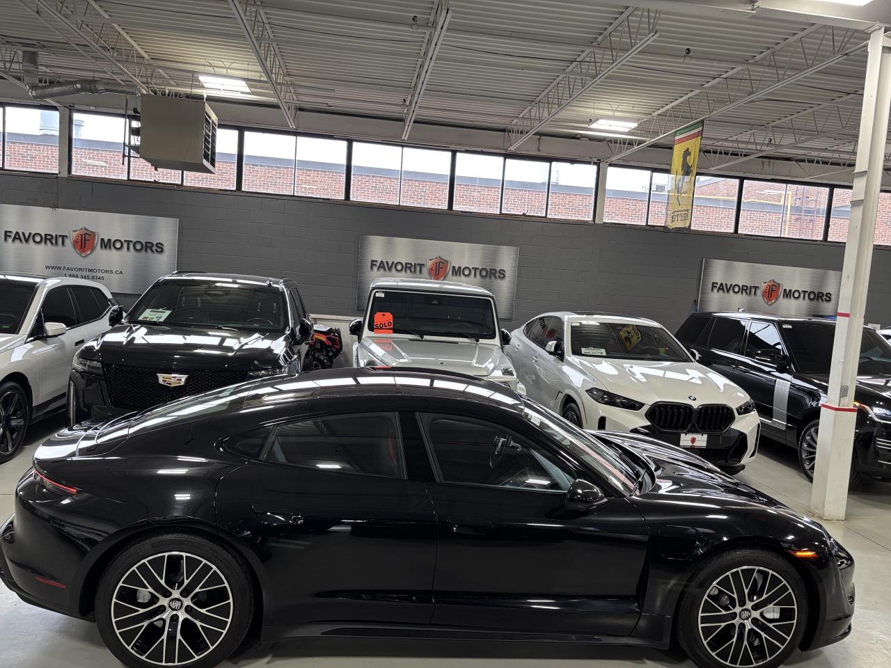 2020 Porsche Taycan Turbo|LOADED|NO LUX TAX|PREMIUMPKG|REDLEATHER|NAV| Photo4