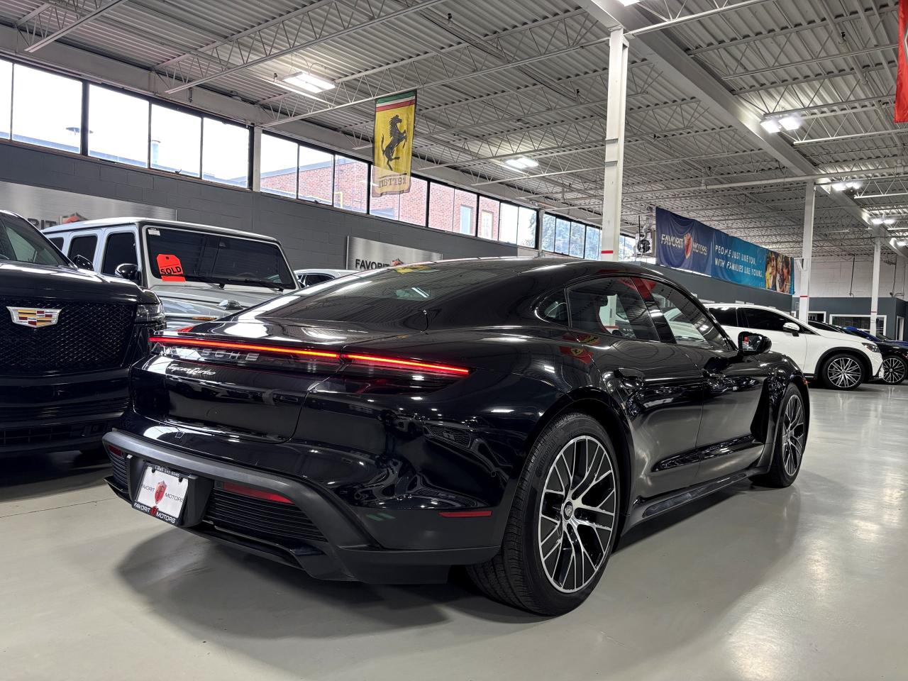 2020 Porsche Taycan Turbo|LOADED|NO LUX TAX|PREMIUMPKG|REDLEATHER|NAV| - Photo #6