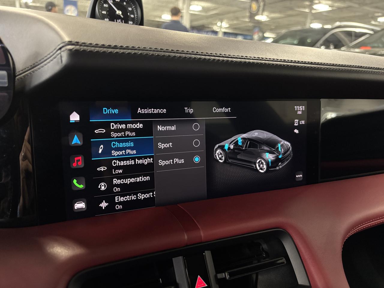 2020 Porsche Taycan Turbo|LOADED|NO LUX TAX|PREMIUMPKG|REDLEATHER|NAV| - Photo #31