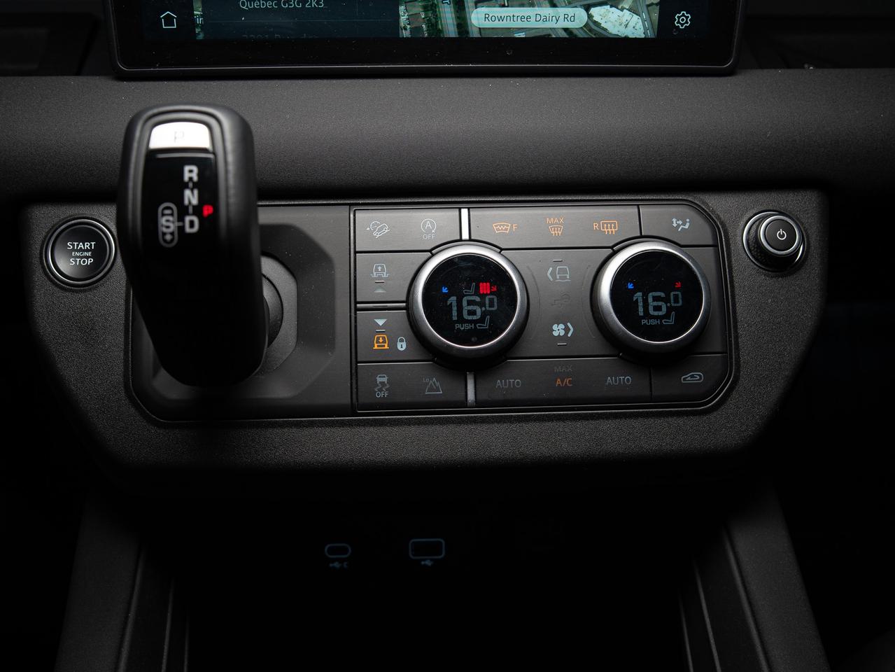 2023 Land Rover Defender P400 | 90 | X-DYNAMIC | MERIDIAN | PANO Photo