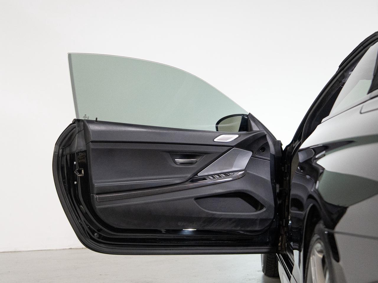 2018 BMW M6 COMPETITION & ULTIMATE PKG | CONVERTIBLE | 20 IN Photo