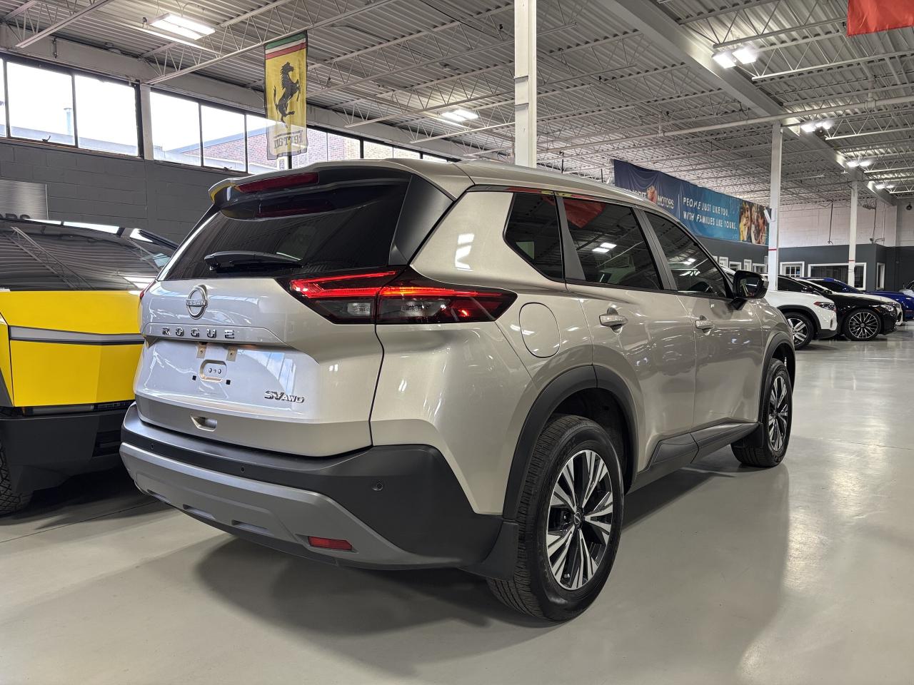 2023 Nissan Rogue SV AWD|MOONROOF|ALLOYS|360CAM|HEATEDSEATS|+++ - Photo #4