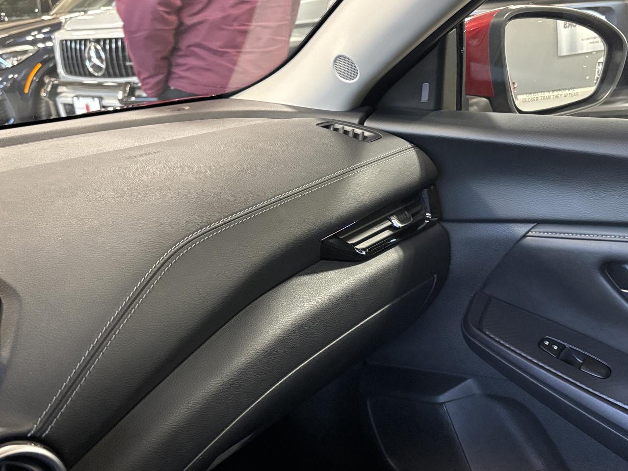 2024 Nissan Sentra SV CVT|ALLOYS|ECOMODE|BACKUPCAM|HEATEDSEATS|SATRAD - Photo #14