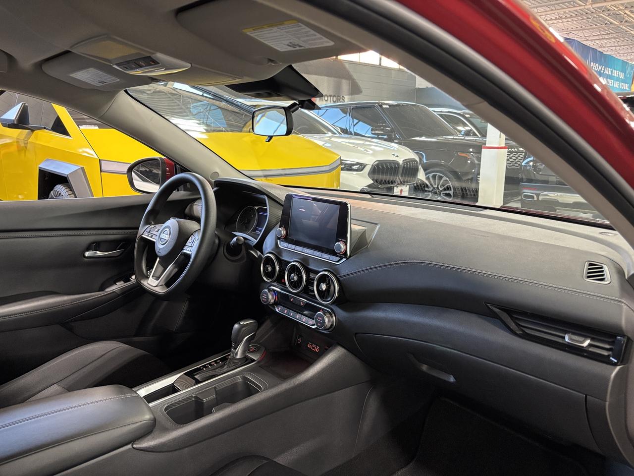 2024 Nissan Sentra SV CVT|ALLOYS|ECOMODE|BACKUPCAM|HEATEDSEATS|SATRAD Photo