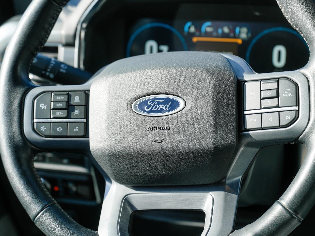 2023 Ford F-150 LARIAT 4X4 | CHROME PKG | LEATHER | WOWZERS! Photo