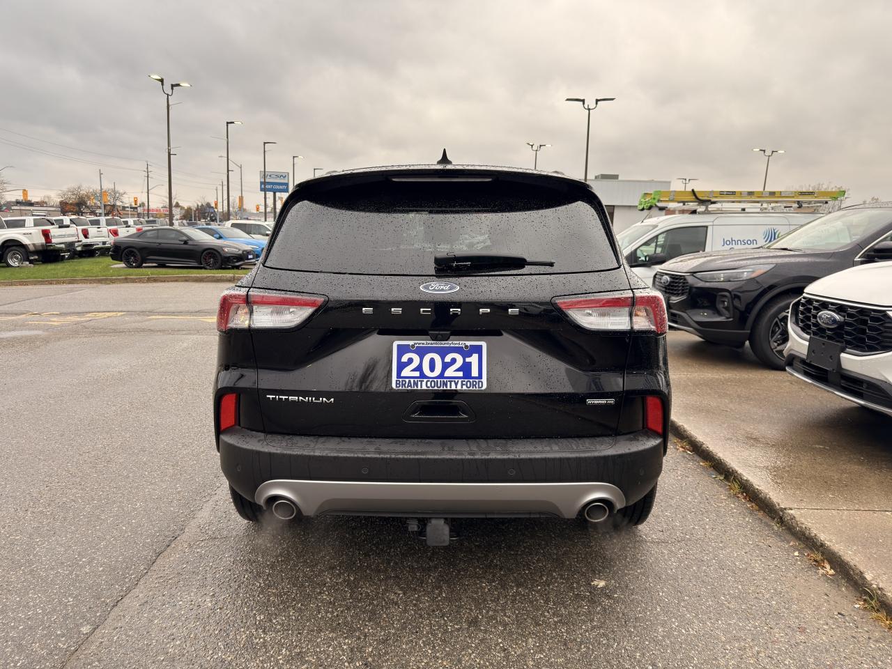 2021 Ford Escape Titanium Hybrid Photo