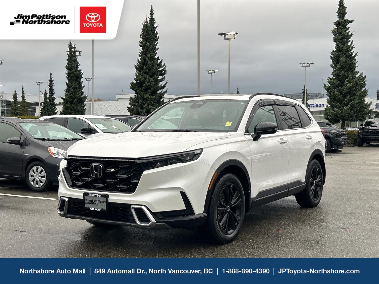 Used 2024 Honda CR-V Hybrid Touring AWD for sale in North Vancouver, BC