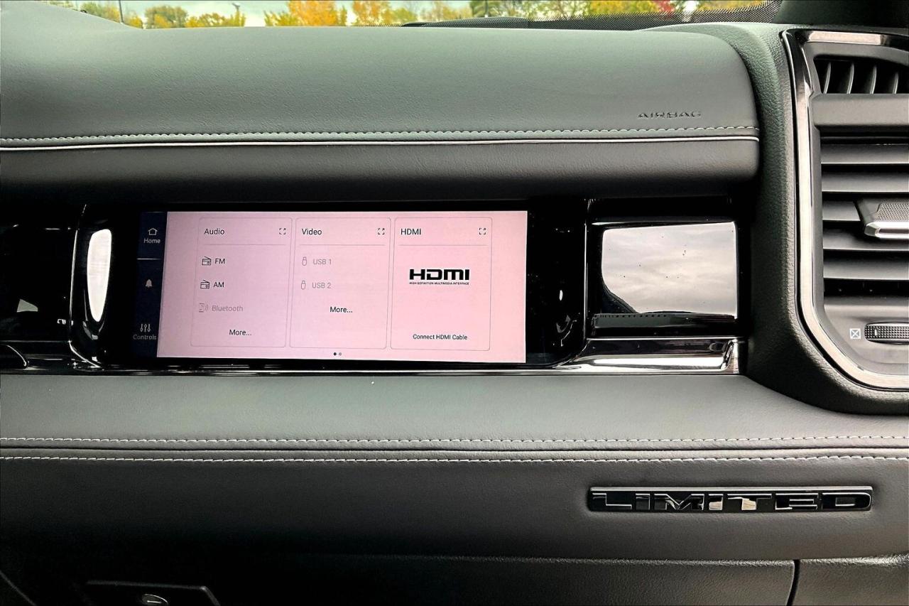 2025 RAM 3500 Limited Dually | Max Tow | 5th Wheel Hitch | 4X4 Photo