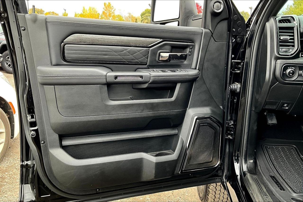 2025 RAM 3500 Limited Dually | Max Tow | 5th Wheel Hitch | 4X4 Photo