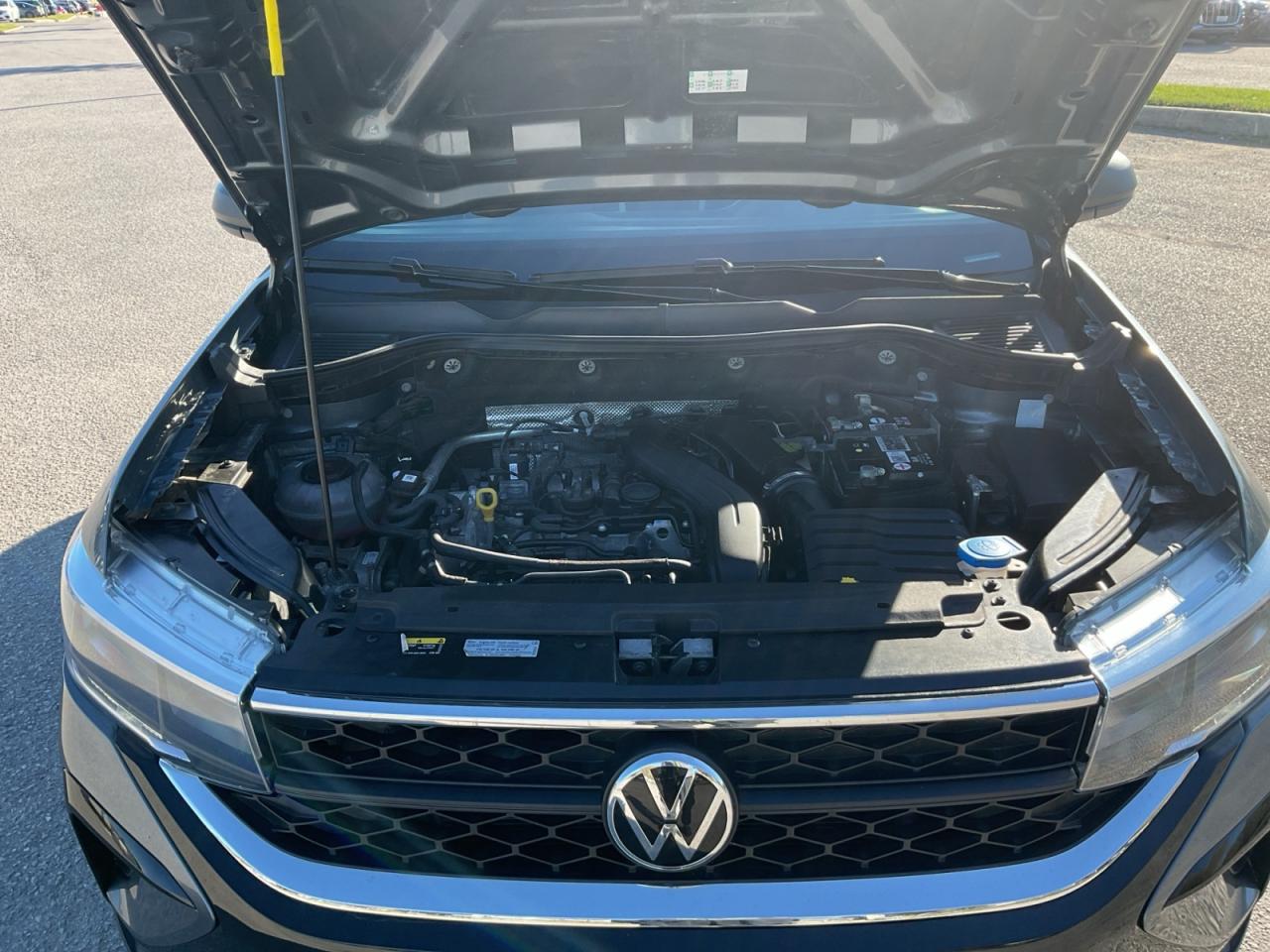 2022 Volkswagen Taos 1.5L Fully Certified! Ready for Your Driveway! Photo