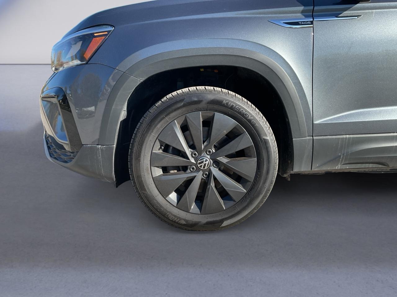 2022 Volkswagen Taos 1.5L Fully Certified! Ready for Your Driveway! Photo