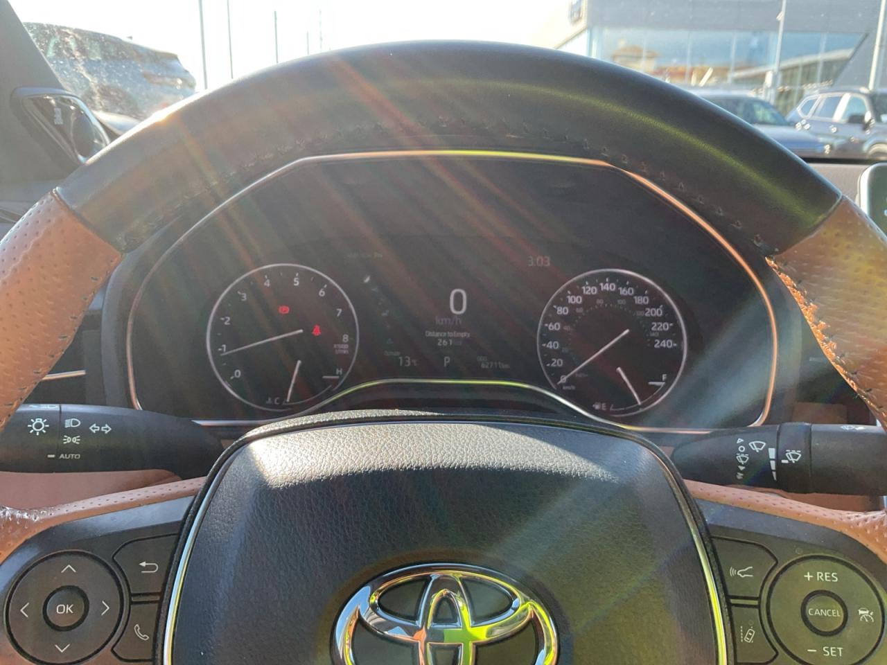 2021 Toyota Avalon 2.5L Leather! Sunroof! Loaded! Certified! Photo