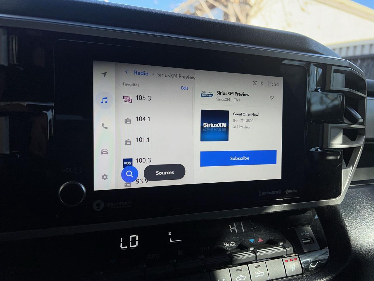 2024 Toyota Tundra TRD-OFF ROAD 4X4 |CREW |HTD SEATS|CARPLAY|TOW PKG Photo