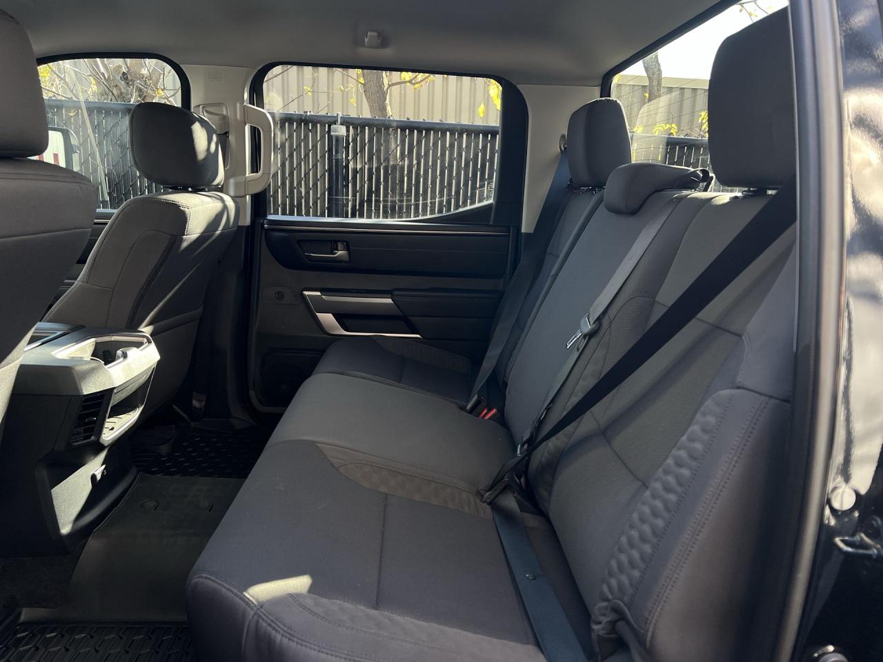 2024 Toyota Tundra TRD-OFF ROAD 4X4 |CREW |HTD SEATS|CARPLAY|TOW PKG Photo