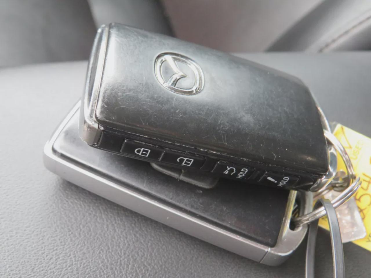 2020 Mazda MAZDA3 GT (**CLEAN TITLE/NO ACCIDENTS!!**SAFETY/CERTIFIED!!**ALLOY RIMS**NAVIGATION**LEATHER**SUNROOF**POWER SEATS**HEADS UP DISPLAY**HEATED SEATS**HEATED STEERING WHEEL**PUSH BUTTON START**BOSE SOUND SYSTEM**DUAL CLIMATE CONTROL**MEMORY SEATING**REVERSE CAMERA* Photo