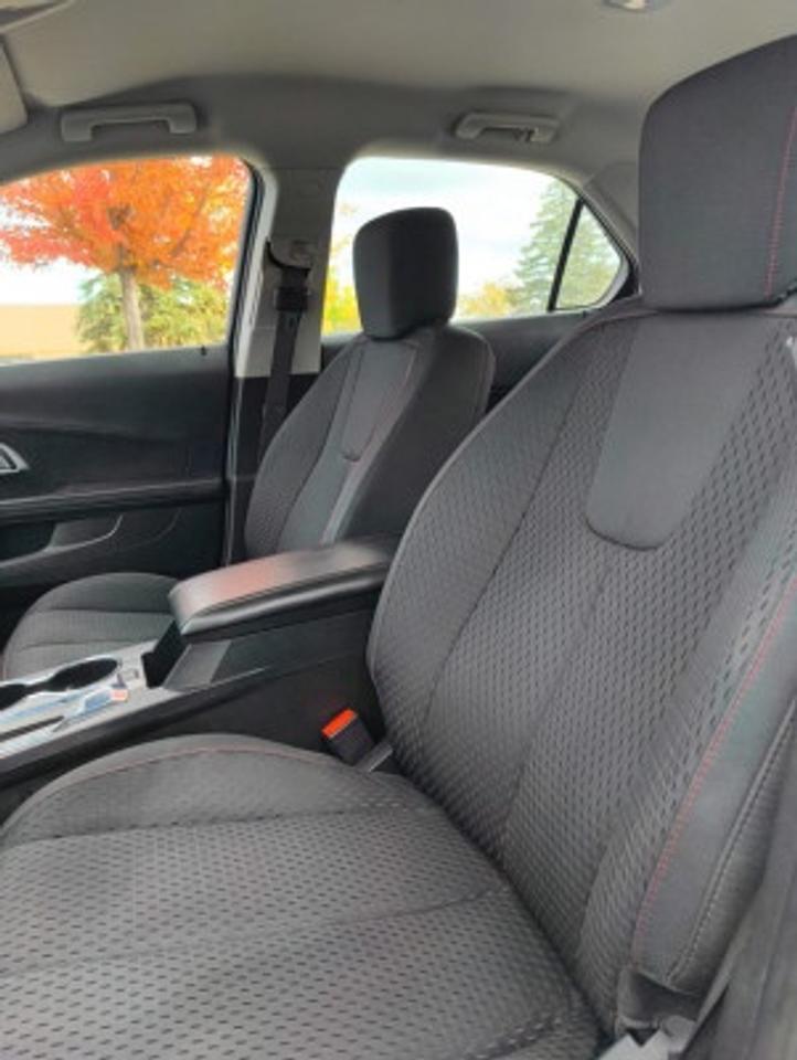 2015 Chevrolet Equinox LS Front-wheel Drive Automatic Photo