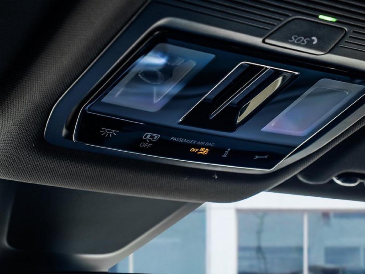 2026 Volkswagen Atlas Cross Sport Execline  - Massaging Seats Photo