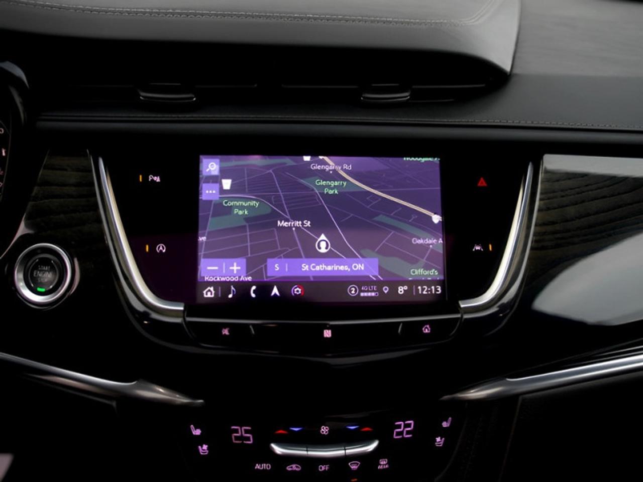 2021 Cadillac XT6 Premium Luxury  **VERY CLEAN - 6 PASS** Photo