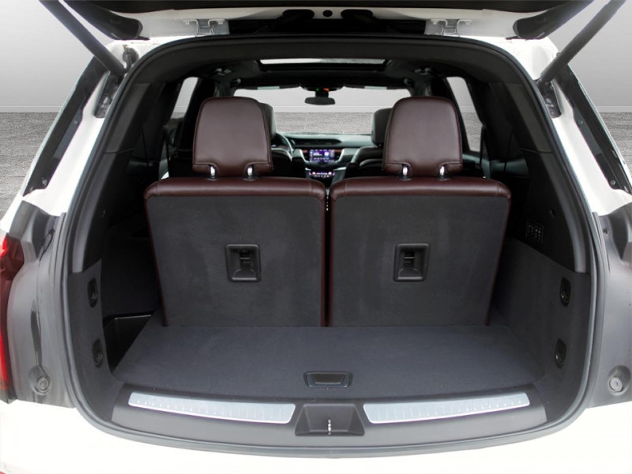 2021 Cadillac XT6 Premium Luxury  **VERY CLEAN - 6 PASS** Photo