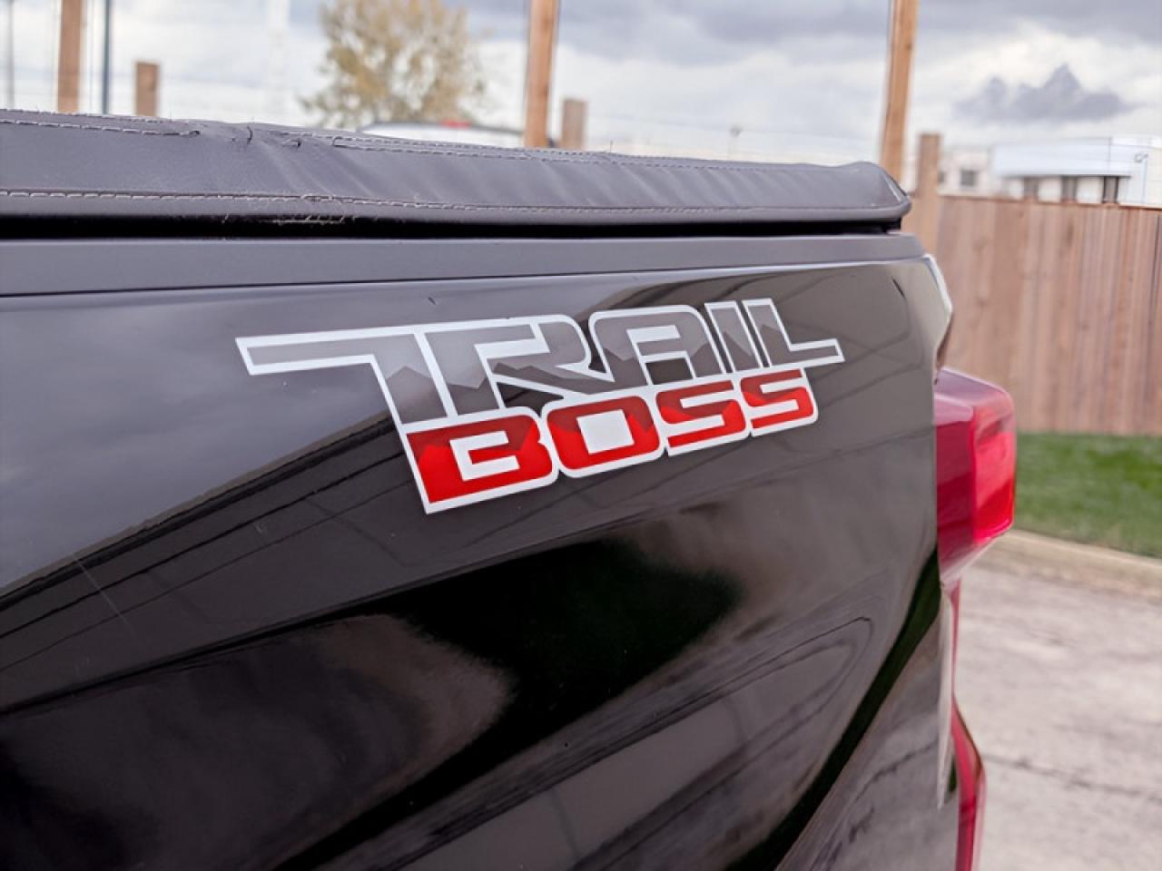 2022 Chevrolet Silverado 1500 Custom Trail Boss  **Z71 PKG** Photo