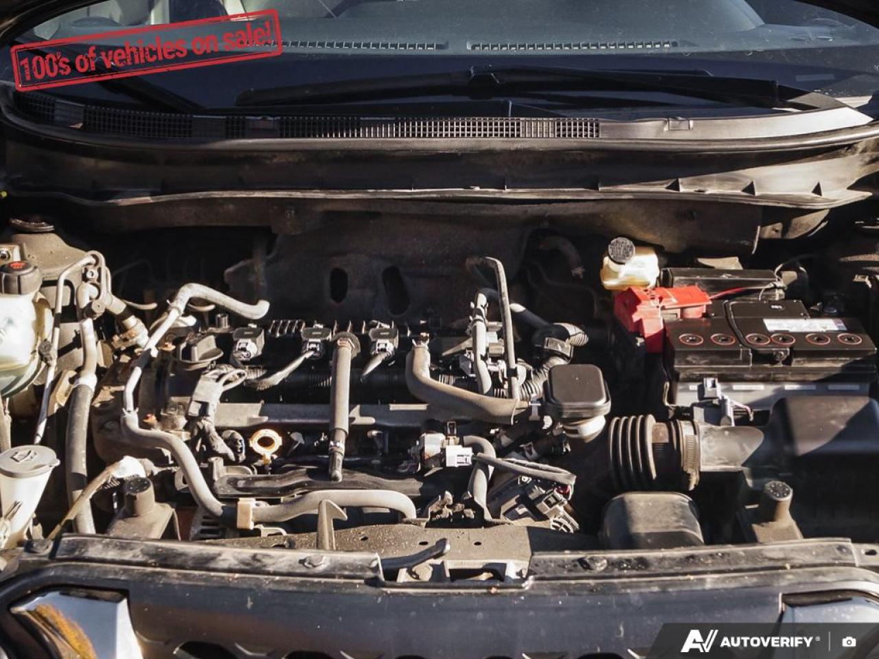 2019 Nissan Kicks SR Photo