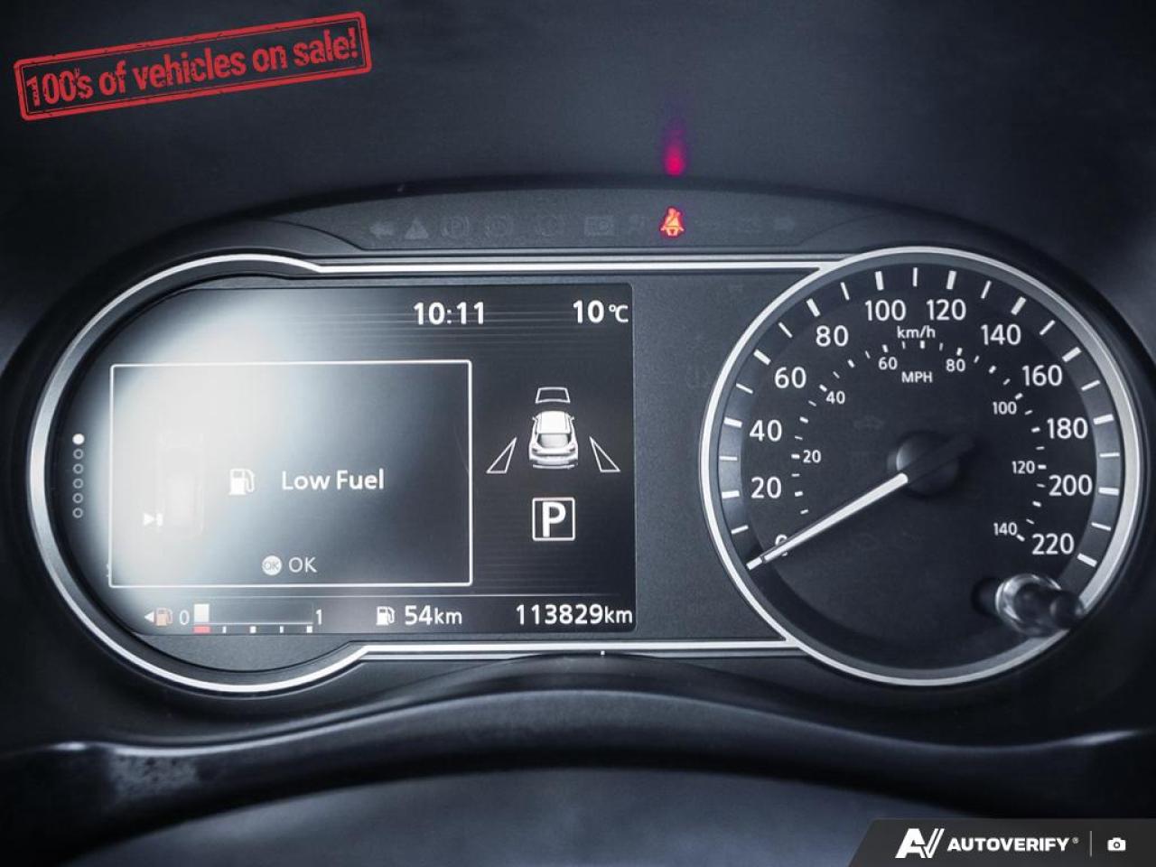 2019 Nissan Kicks SR Photo