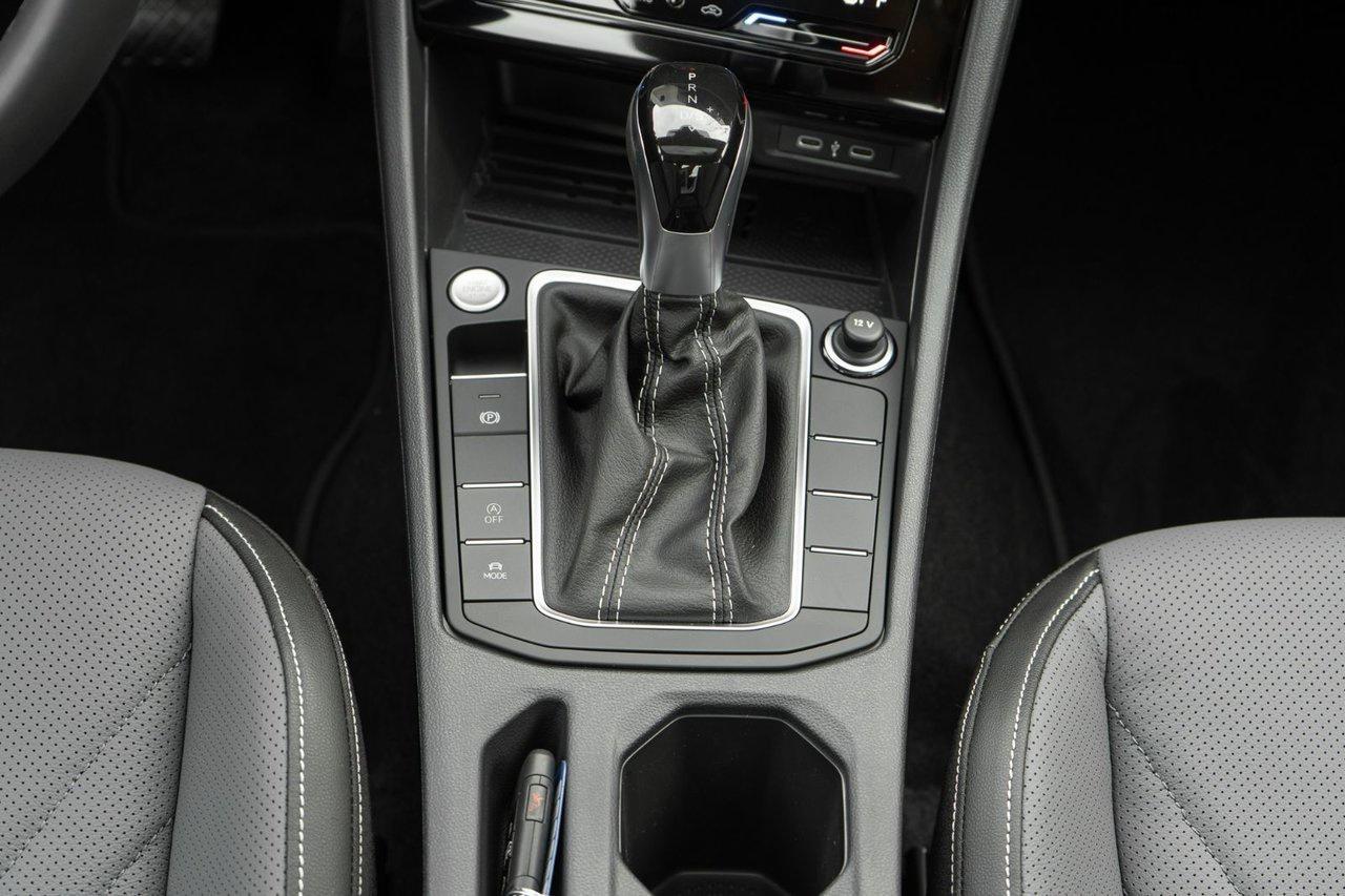 2025 Volkswagen Jetta HIGHLINE Photo