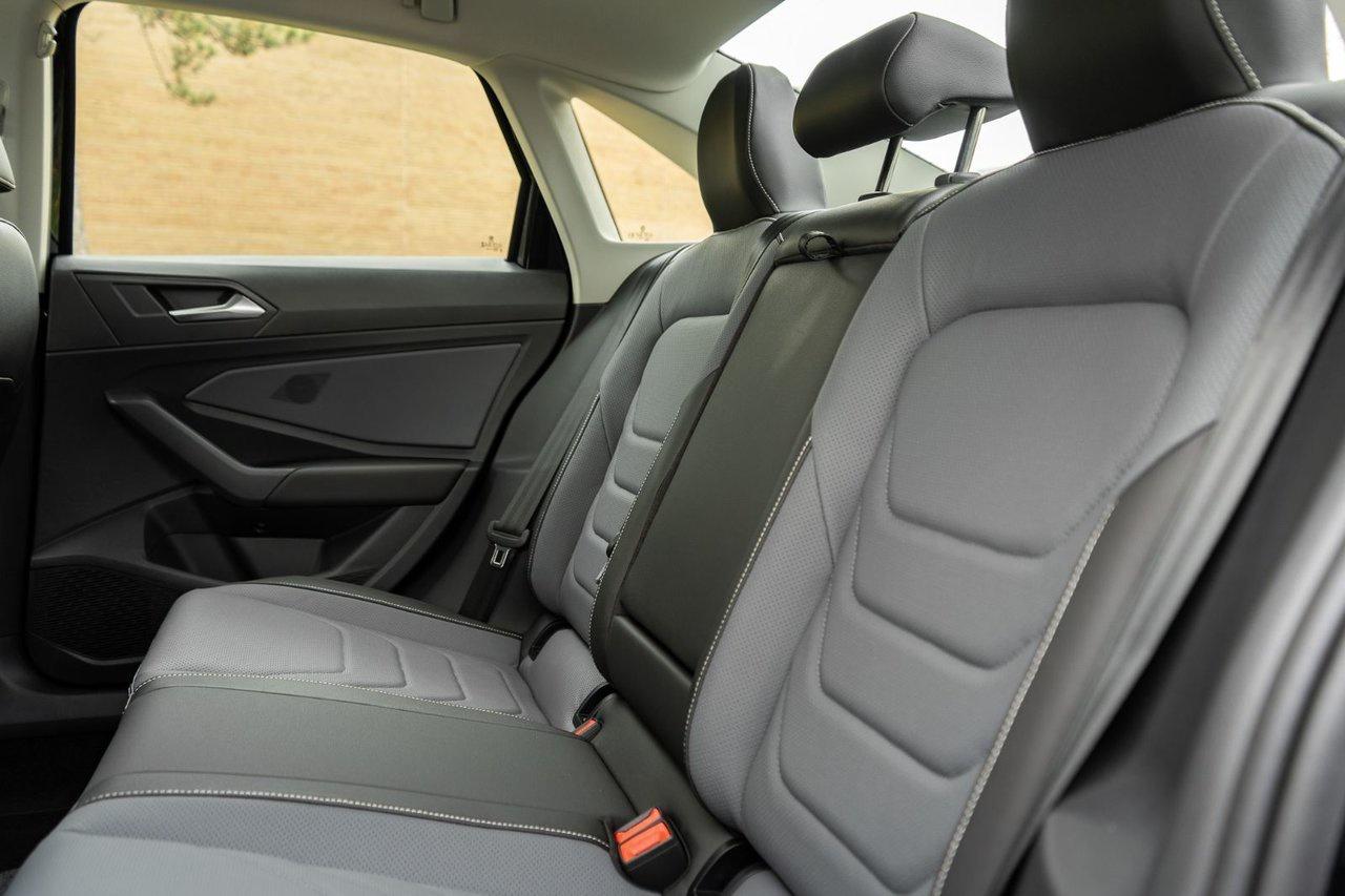 2025 Volkswagen Jetta HIGHLINE Photo