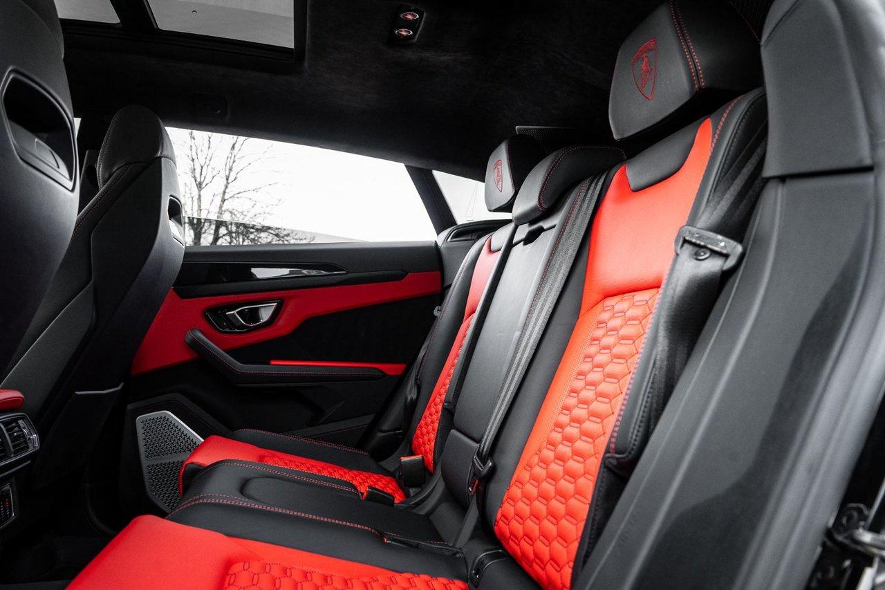 2022 Lamborghini Urus  Photo