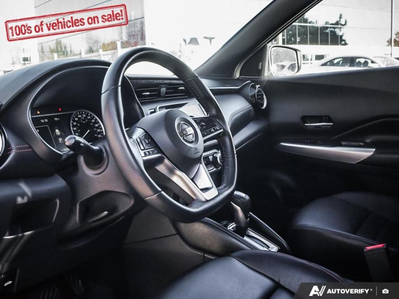 2019 Nissan Kicks SR Photo