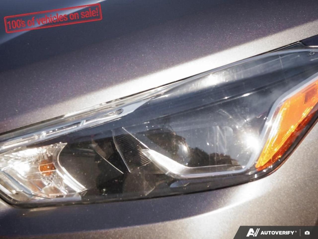 2019 Nissan Kicks SR Photo