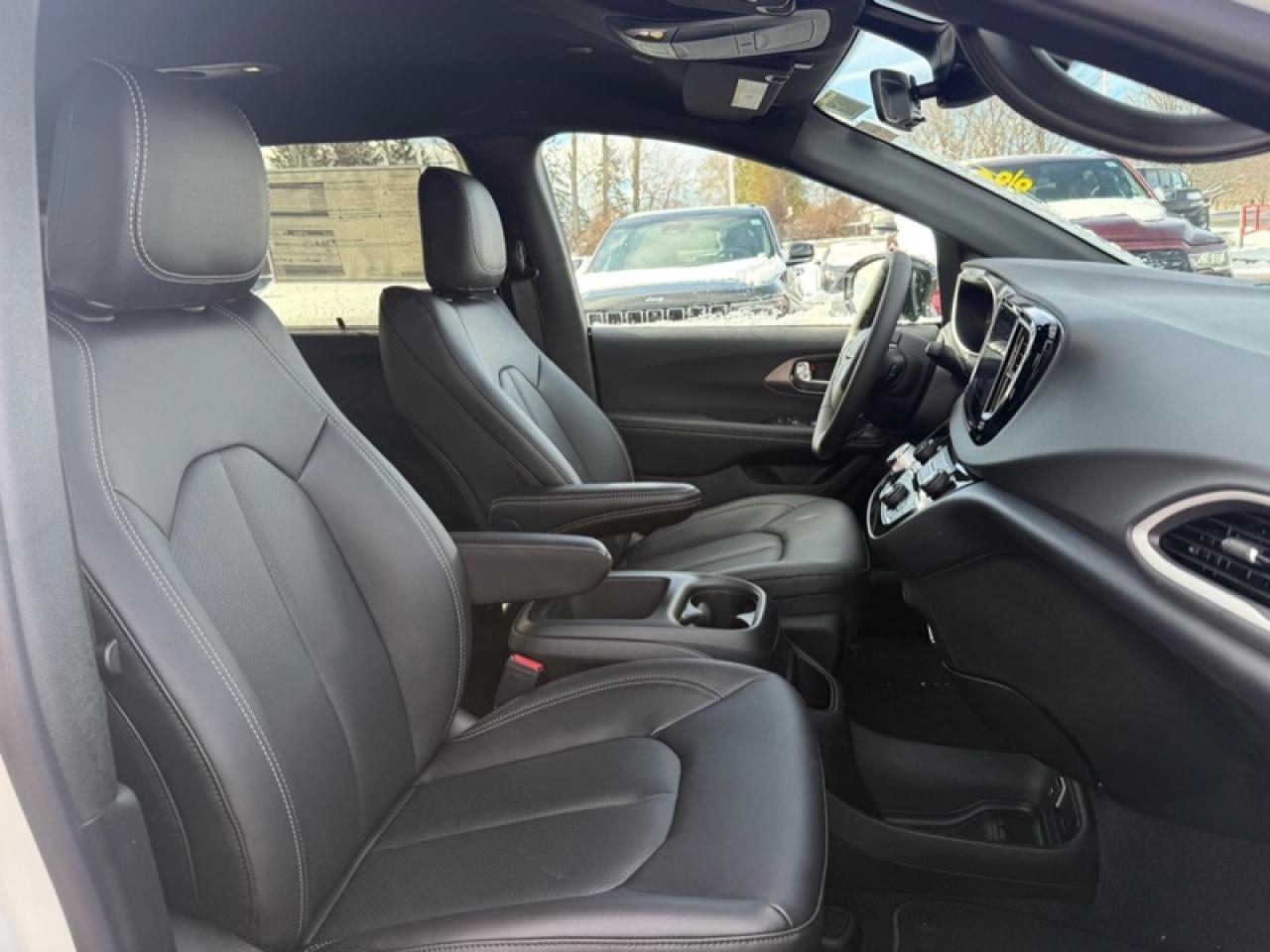 2026 Dodge Grand Caravan SXT  - Heated Seats Photo