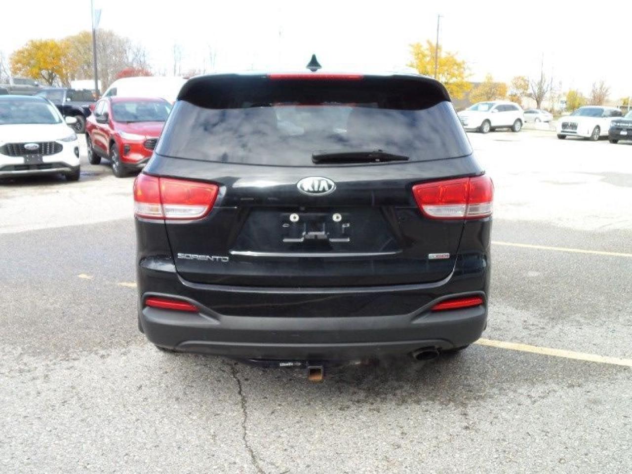2018 Kia Sorento LX Turbo Photo5