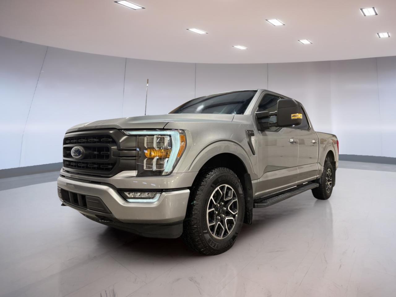 Used 2023 Ford F-150 XL for sale in Moose Jaw, SK