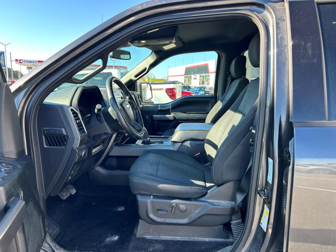 2020 Ford F-150 XL Photo