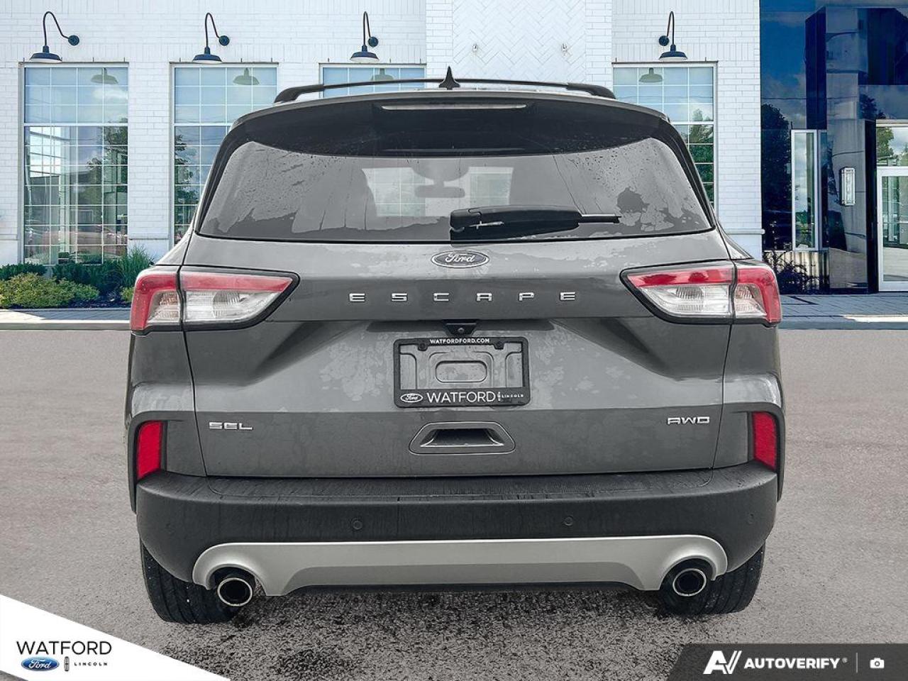 2022 Ford Escape SEL AWD Photo4