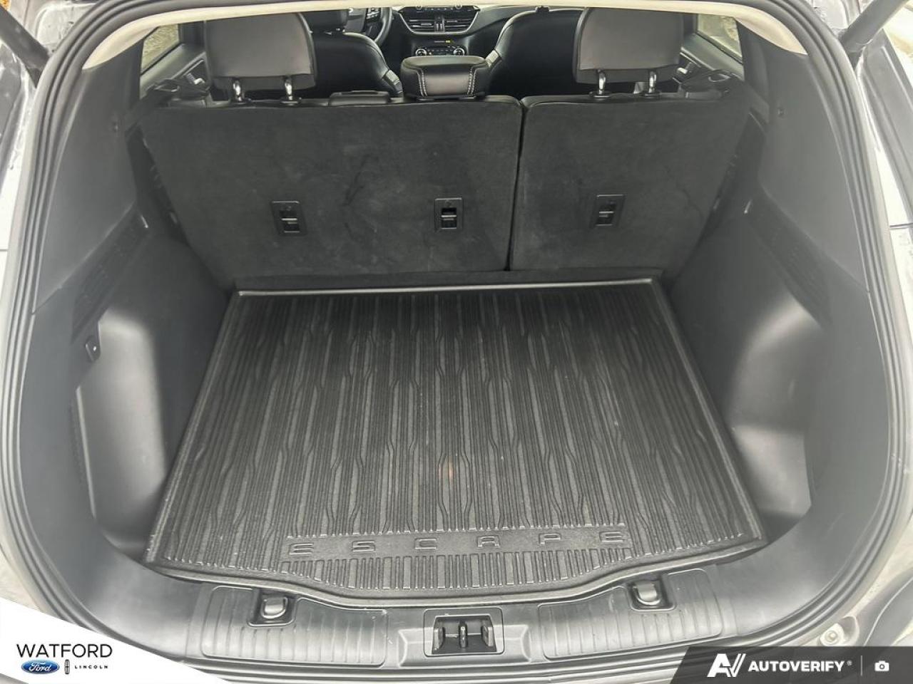 2022 Ford Escape SEL AWD Photo