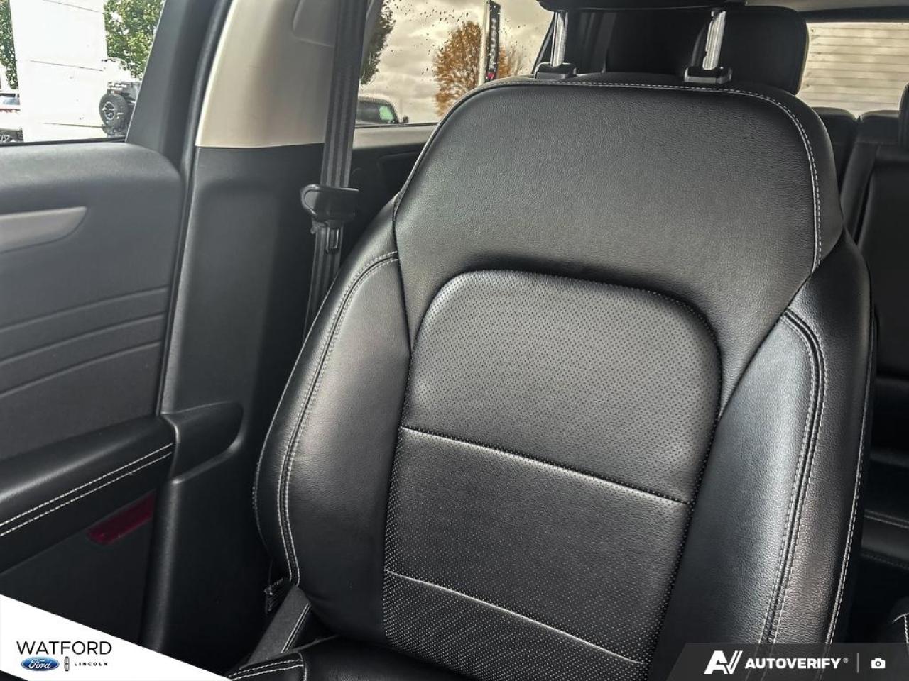 2022 Ford Escape SEL AWD Photo