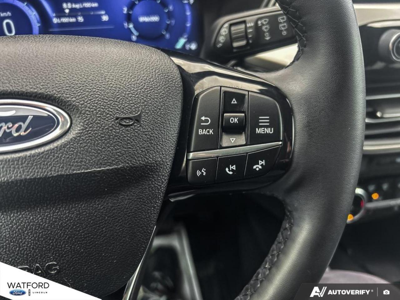 2022 Ford Escape SEL AWD Photo