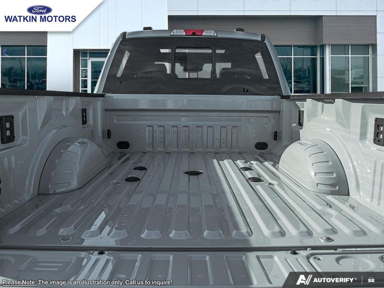 2025 Ford F-350 Super Duty SRW Platinum Photo24