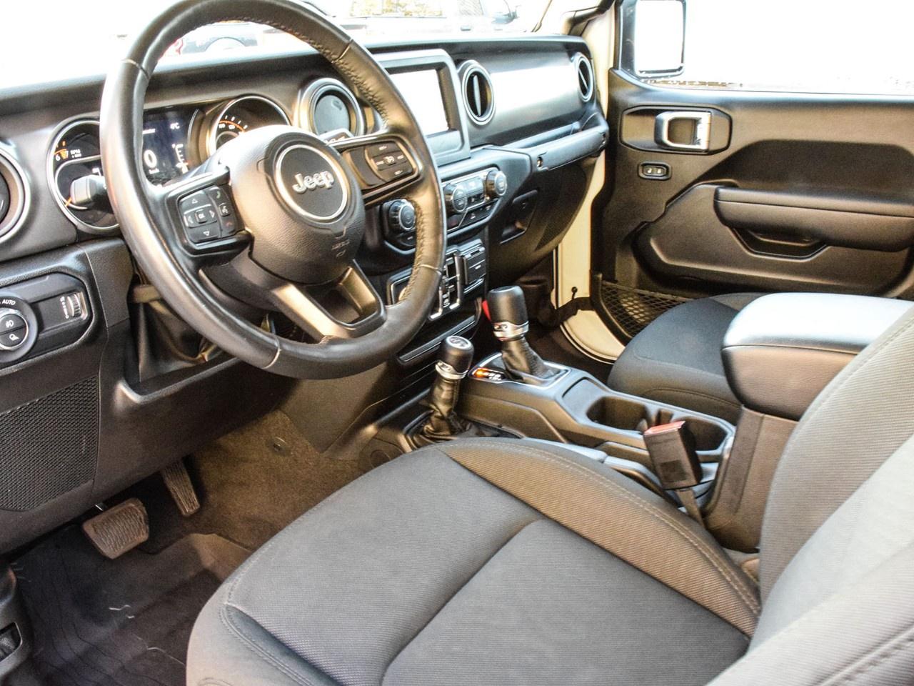 2023 Jeep Gladiator Sport S 4x4 Photo