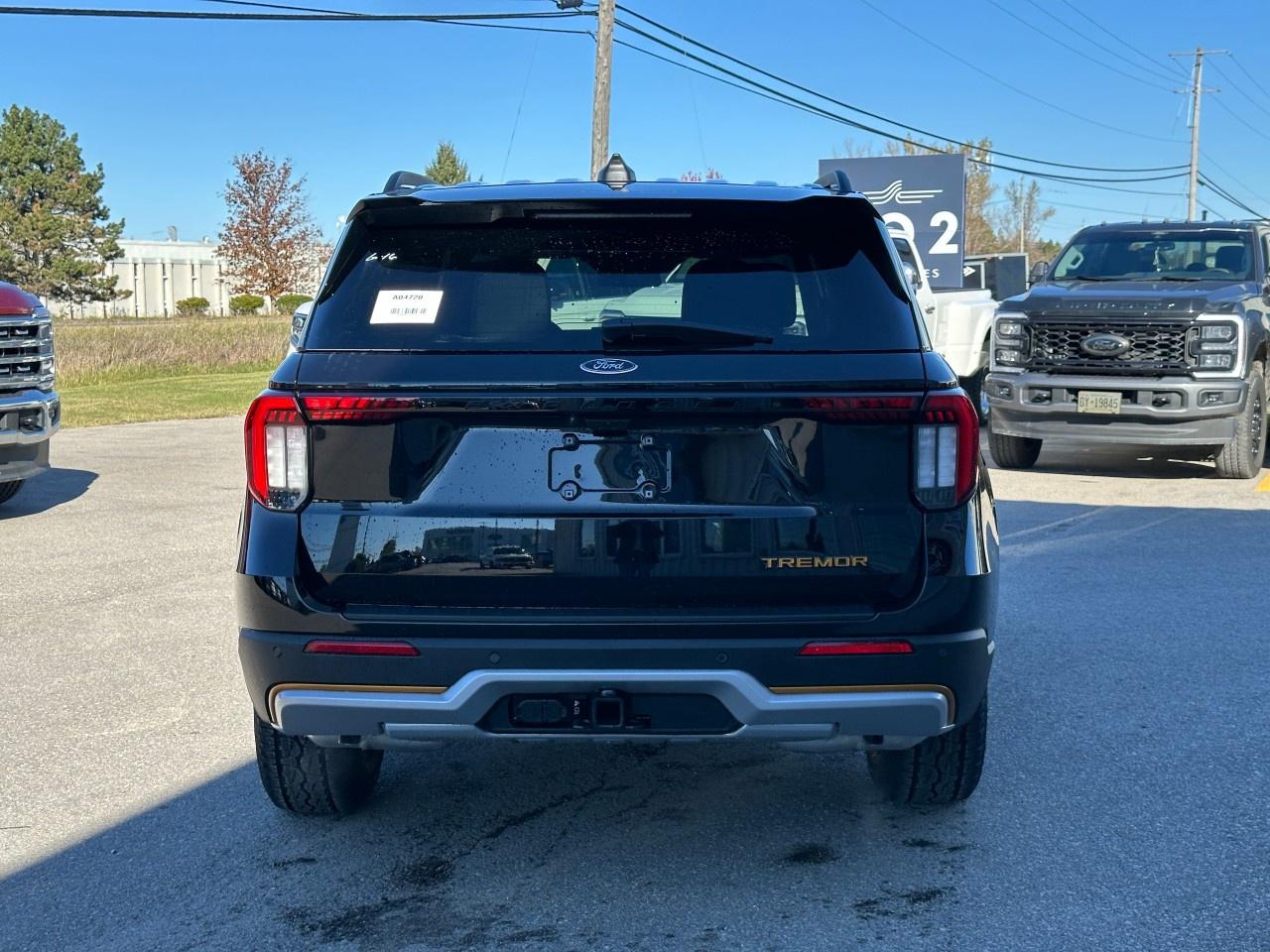 2026 Ford Explorer TREMOR 4WD Photo