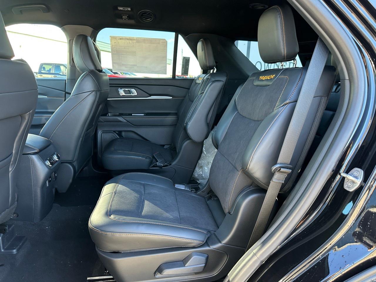 2026 Ford Explorer TREMOR 4WD Photo